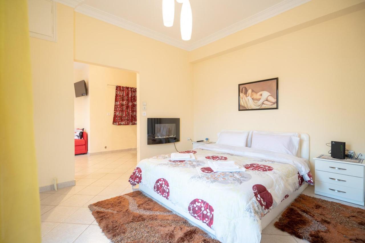 Attica Train Station 1 Bedroom 4 Pers Apartment เอเธนส์ ภายนอก รูปภาพ