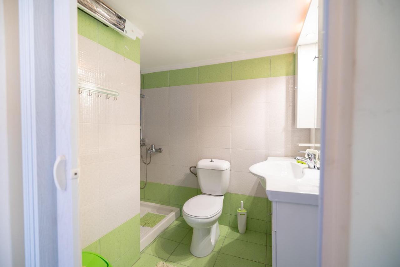 Attica Train Station 1 Bedroom 4 Pers Apartment เอเธนส์ ภายนอก รูปภาพ
